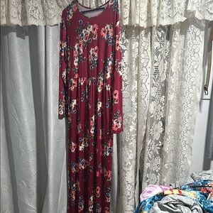 Chic Floral Burgundy Maxi Dress with Long Sleeves